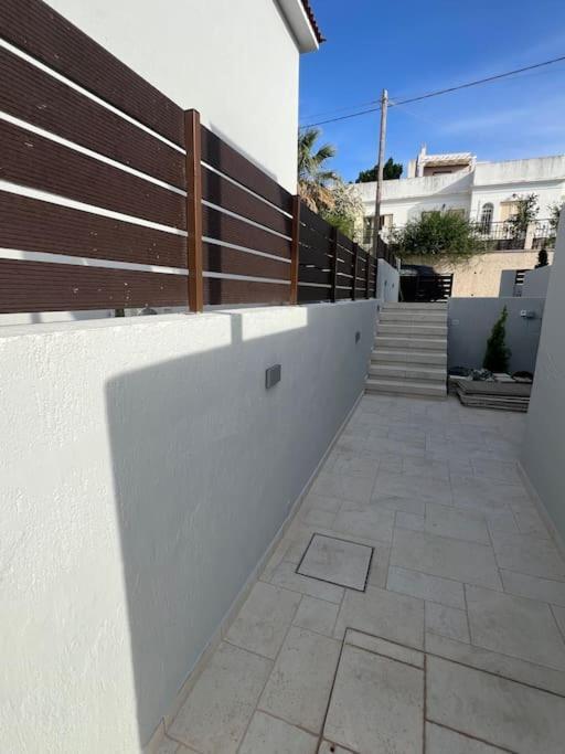 Villa Leo Aigina Vathí Exteriör bild