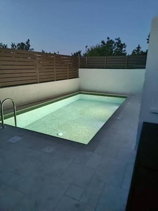 Villa Leo Aigina Vathí Exteriör bild