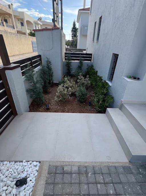 Villa Leo Aigina Vathí Exteriör bild