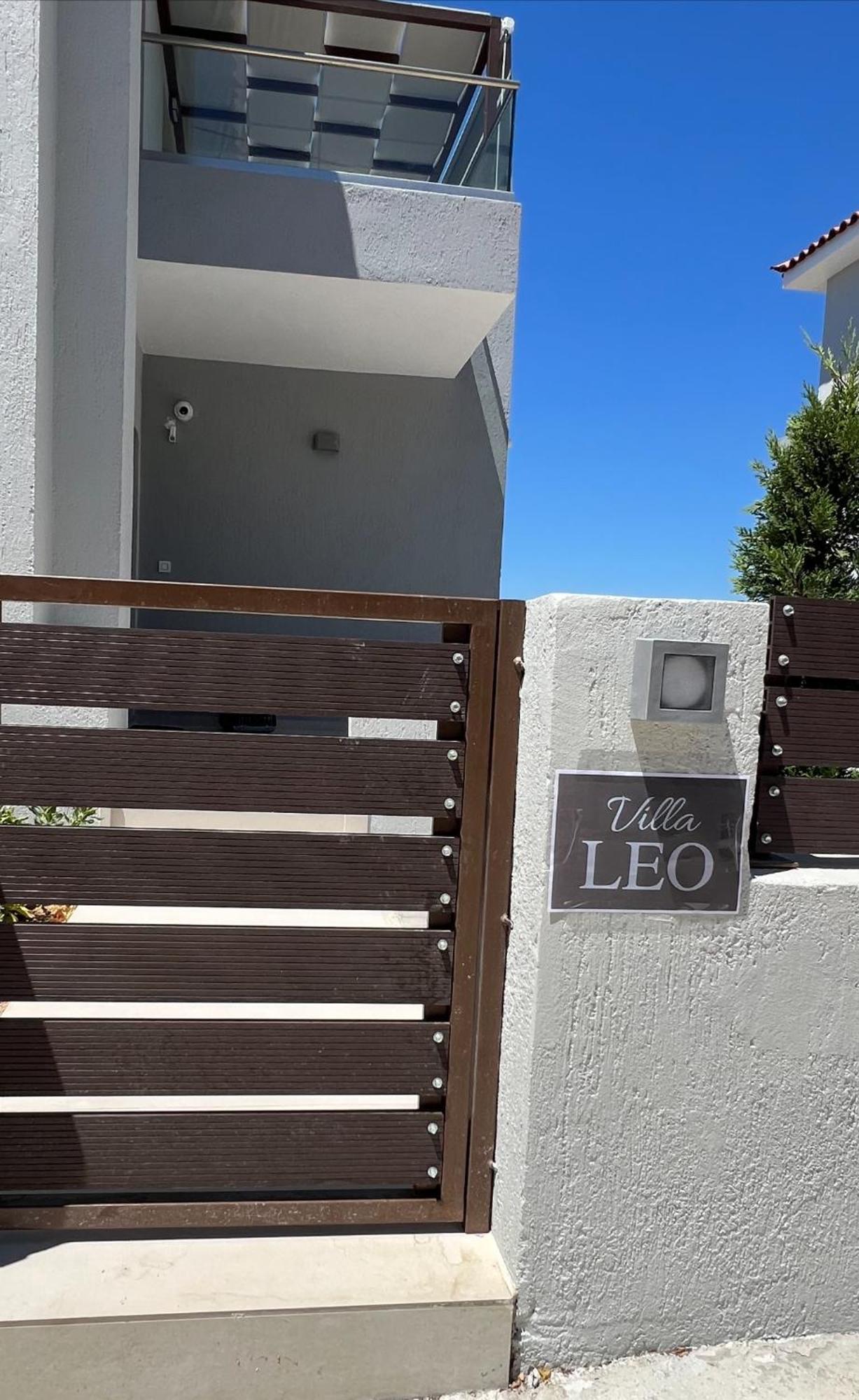 Villa Leo Aigina Vathí Exteriör bild